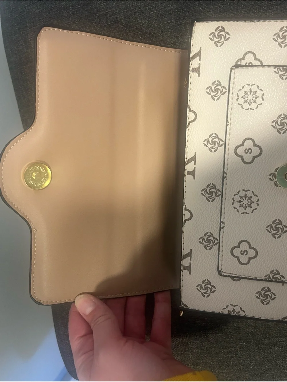 Purse Tan & Cream Top-Handle Satchel - Picture 8 of 9